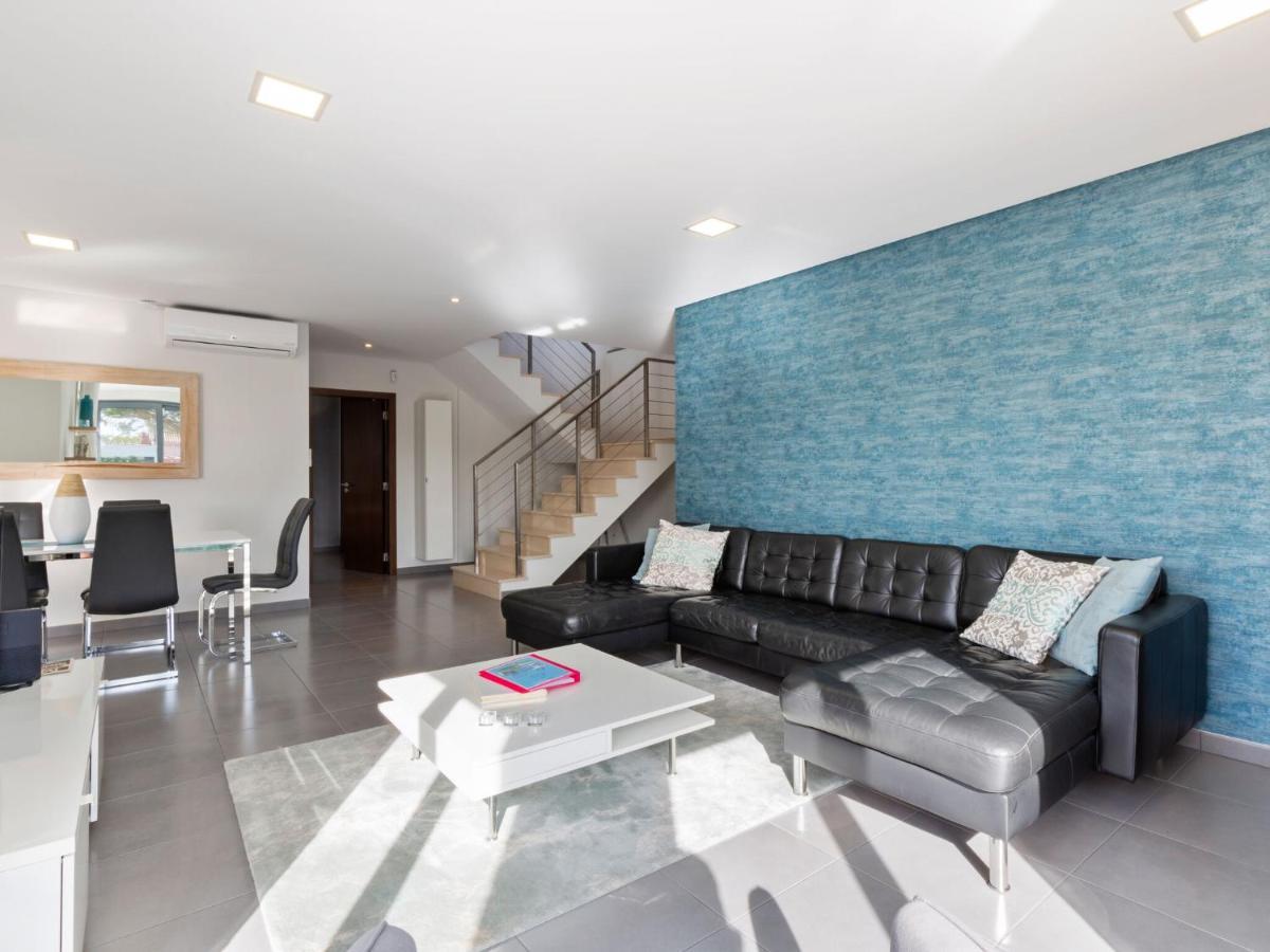 פוז דו ארליו Luxury Villa With Private Pool חדר תמונה